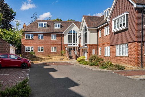 Leyton Road, Harpenden, AL5 2HU